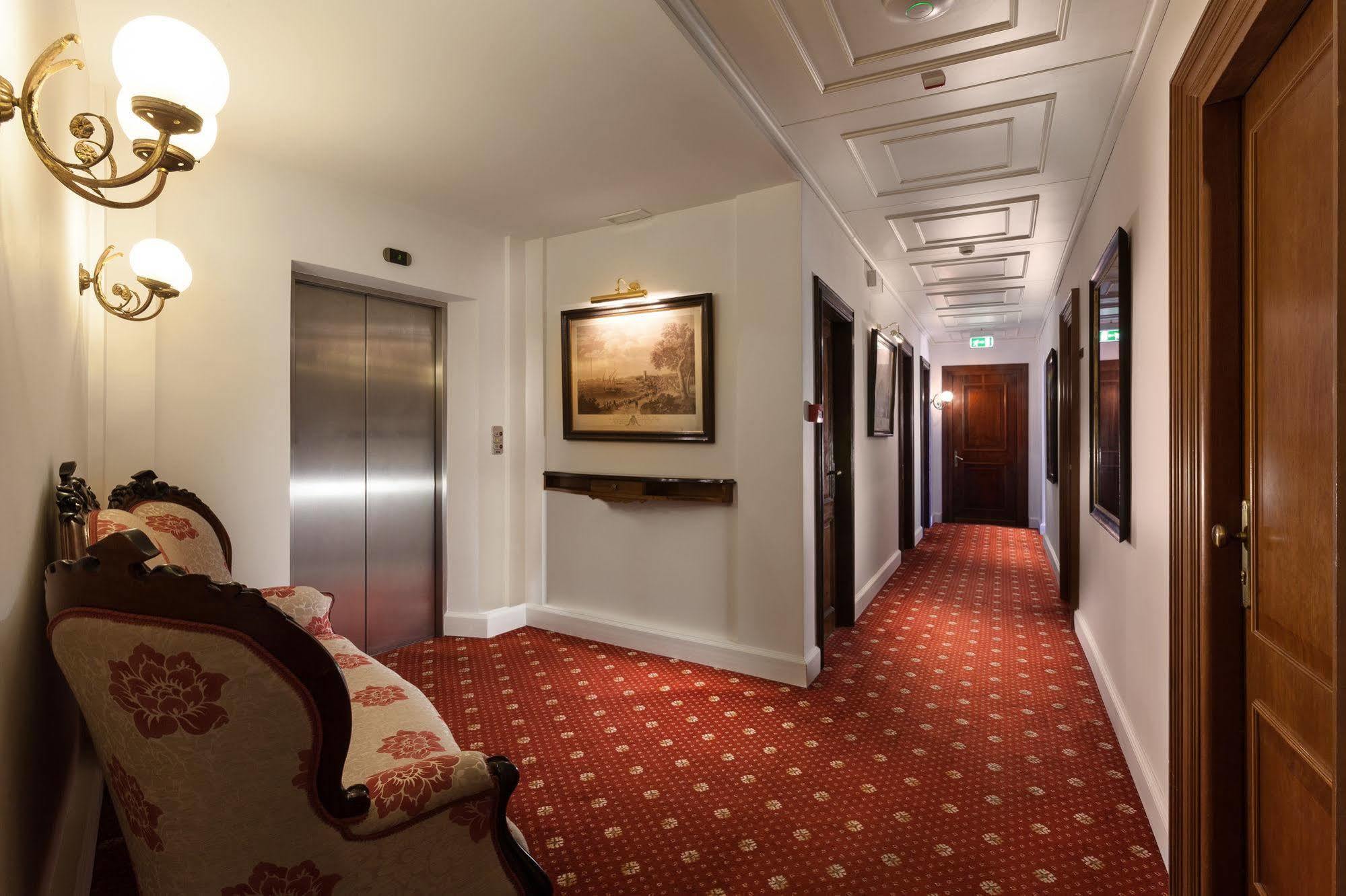 Belvedere Hotel